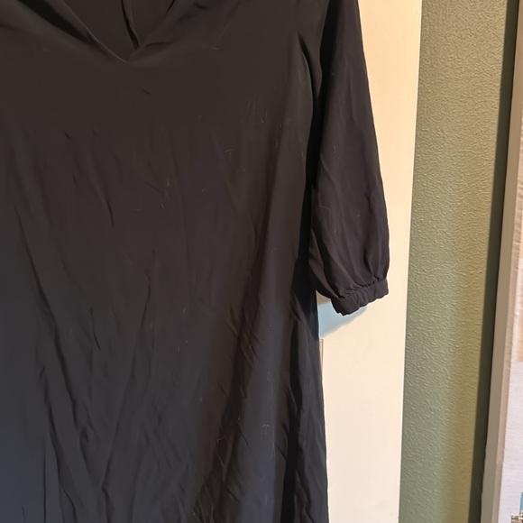 Old Navy Black V-Neck Dress Size Small - Picture 2 of 4